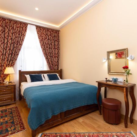 Lviv Suites At Pidmurna St. 20 ภายนอก รูปภาพ