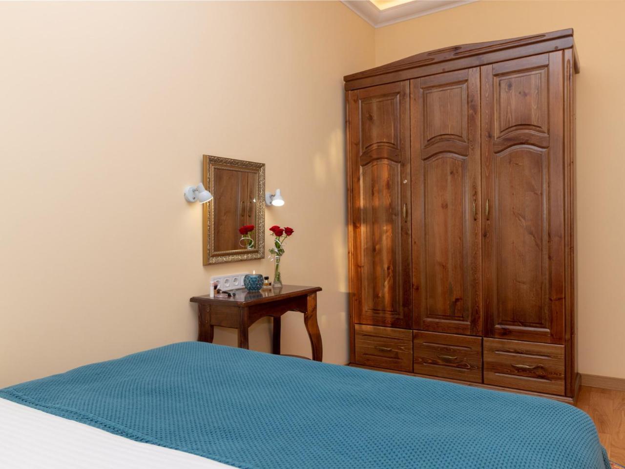 Lviv Suites At Pidmurna St. 20 ภายนอก รูปภาพ